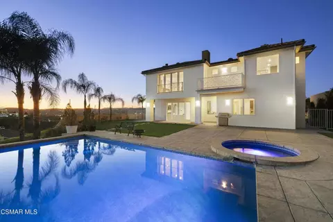 22442 Sueno Rd, Woodland Hills, CA 91364