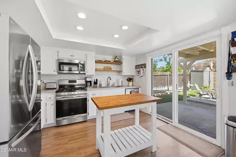 Kitchen - 830 Devon Ct, Simi Valley, CA 93065 photo 1 of 4
