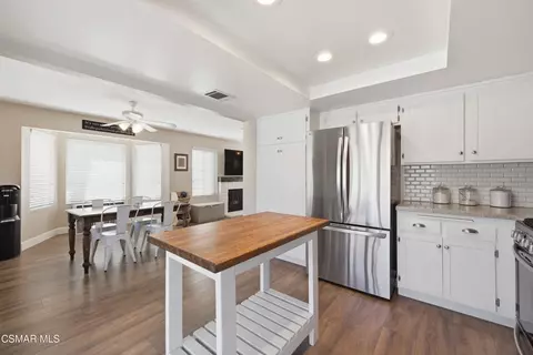 Kitchen - 830 Devon Ct, Simi Valley, CA 93065 photo 4 of 4