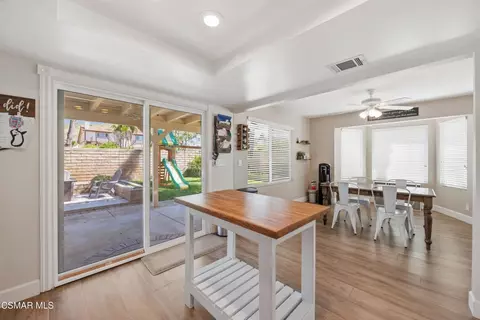 Entry Way - 830 Devon Ct, Simi Valley, CA 93065 photo 1 of 2