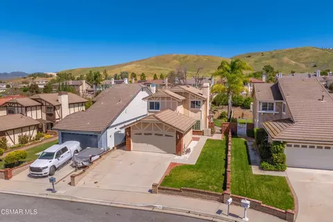 View/Area - 830 Devon Ct, Simi Valley, CA 93065 photo 1 of 8