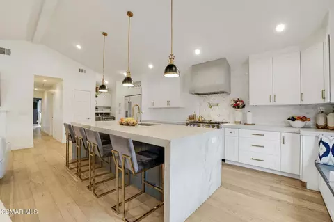 152 Via Rosal, Camarillo, CA 93012