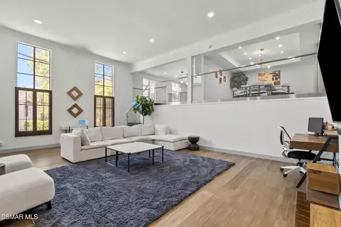 3009 San Gabriel Ave, Glendale, CA 91208