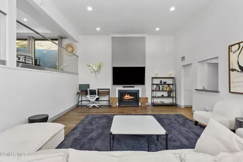 3009 San Gabriel Ave, Glendale, CA 91208