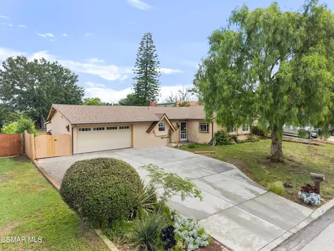 1430 Vaquero Dr, Simi Valley, CA 93065
