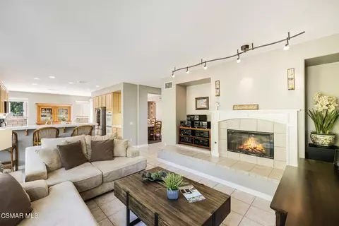 Living - 57 E Boulder Creek Rd, Simi Valley, CA 93065 photo 2 of 3