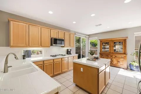 Kitchen - 57 E Boulder Creek Rd, Simi Valley, CA 93065 photo 1 of 5