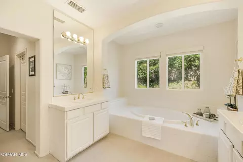 Bath - 57 E Boulder Creek Rd, Simi Valley, CA 93065 photo 8 of 8