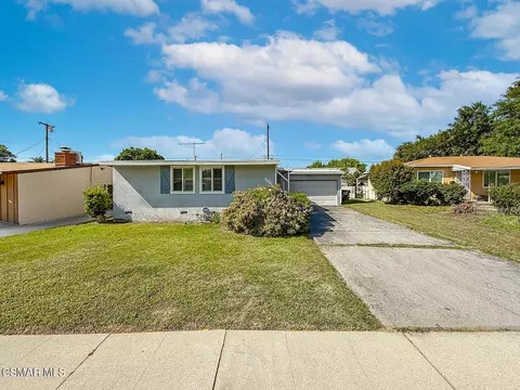 7847 Ranchito Ave, Panorama City, CA 91402