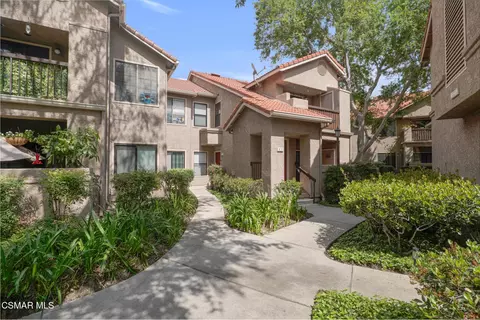 2312 Archwood Ln #83, Simi Valley, CA 93063