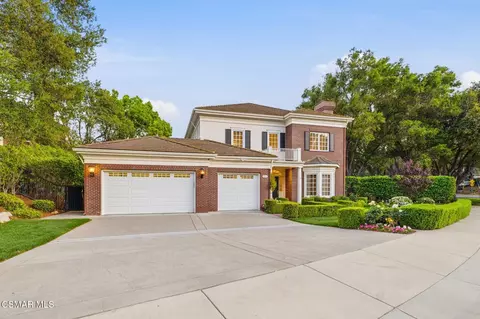 196 Lake Sherwood Dr, Lake Sherwood, CA 91361
