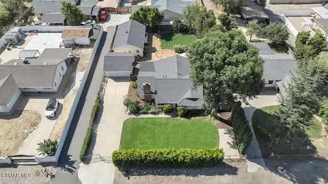 View/Area - 4600 Adam Rd, Simi Valley, CA 93063 photo 4 of 5