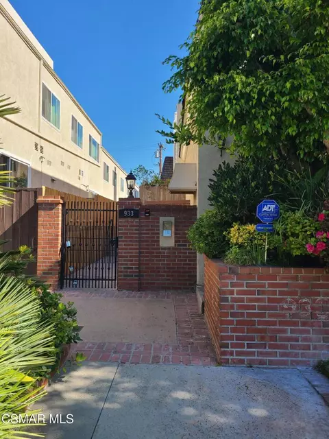 933 21st St #12, Santa Monica, CA 90403
