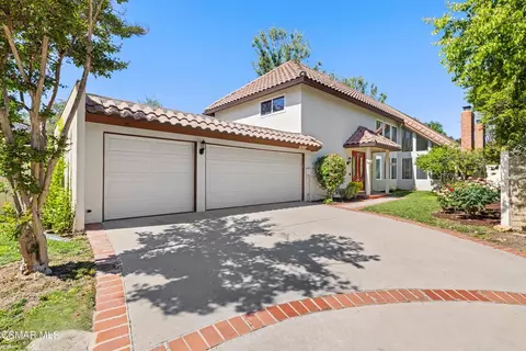 1055 Barrow Ct, Westlake Village, CA 91361
