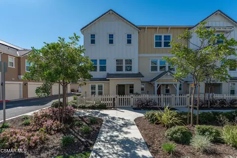 512 Mulberry Ln, Fillmore, CA 93015