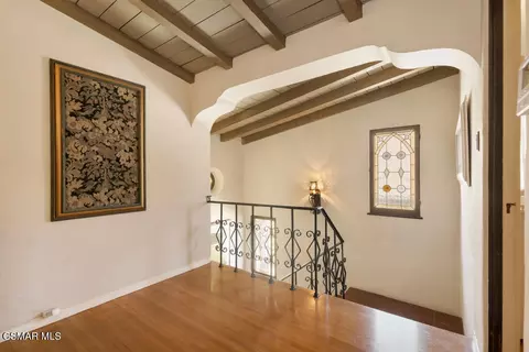 Entry Way - 1234 N Everett St, Glendale, CA 91207 photo 4 of 5