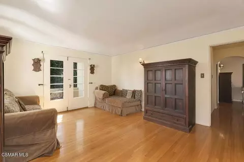 Living - 1234 N Everett St, Glendale, CA 91207 photo 6 of 6