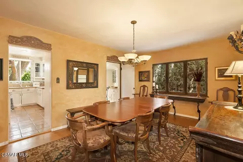 Dining - 1234 N Everett St, Glendale, CA 91207 photo 3 of 3