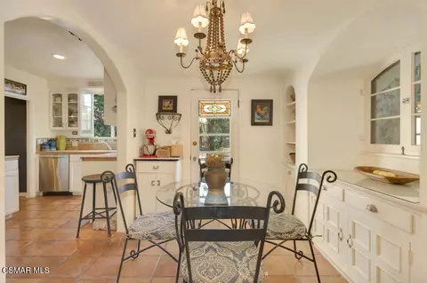 Dining - 1234 N Everett St, Glendale, CA 91207 photo 1 of 3