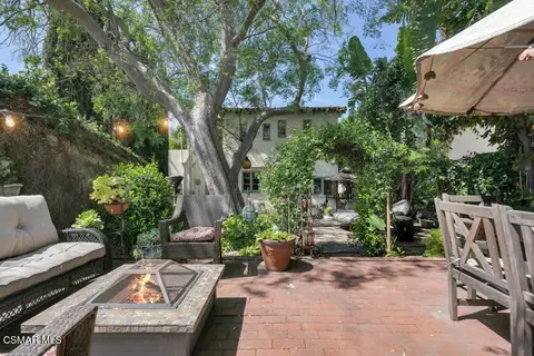 Exterior - 1234 N Everett St, Glendale, CA 91207 photo 7 of 13