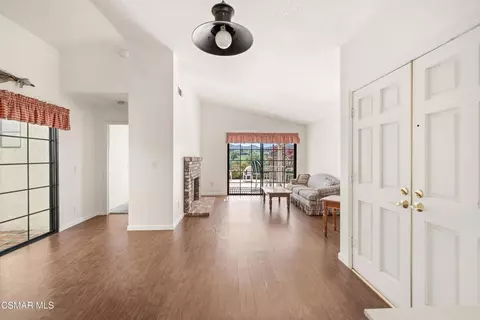 Living - 752 Wind Willow Way, Simi Valley, CA 93065 photo 1 of 2