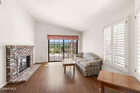 Living - 752 Wind Willow Way, Simi Valley, CA 93065 photo 2 of 2