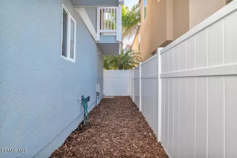 Exterior - 2825 Panama Dr, Oxnard, CA 93035 photo 5 of 5