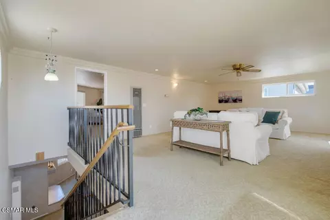 Living - 2825 Panama Dr, Oxnard, CA 93035 photo 2 of 4