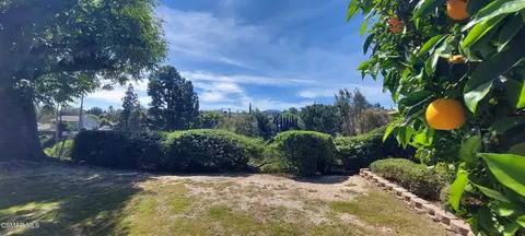 22 Van Dyke St, Thousand Oaks, CA 91360