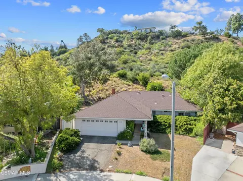 315 Longwood Ct, Newbury Park, CA 91320