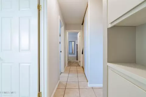Entry Way - 1816 Hillary Ct, Simi Valley, CA 93065 photo 5 of 6
