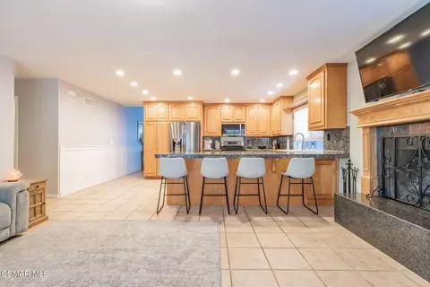 Kitchen - 1816 Hillary Ct, Simi Valley, CA 93065 photo 7 of 7