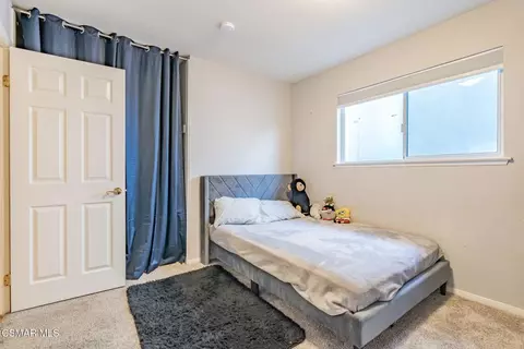 Bedroom - 1816 Hillary Ct, Simi Valley, CA 93065 photo 5 of 9