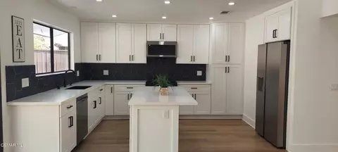Kitchen - 3477 Vicki Ct, Simi Valley, CA 93063 photo 1 of 2