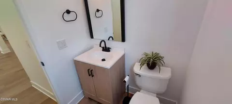 Bath - 3477 Vicki Ct, Simi Valley, CA 93063 photo 3 of 3