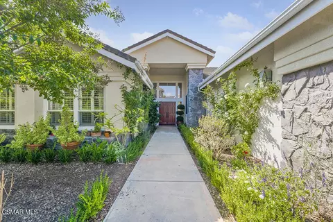 1880 Crystal View Cir, Newbury Park, CA 91320