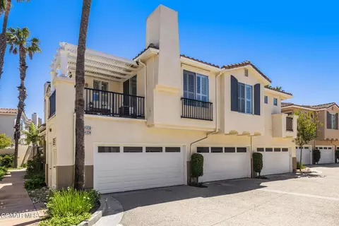 4038 Napoli Pl, Moorpark, CA 93021