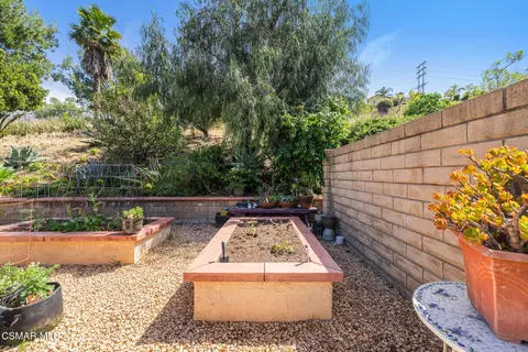 Exterior - 13954 Keisha Dr, Moorpark, CA 93021 photo 9 of 17