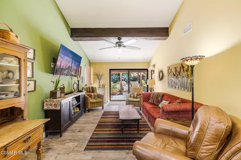 Living - 13954 Keisha Dr, Moorpark, CA 93021 photo 6 of 6