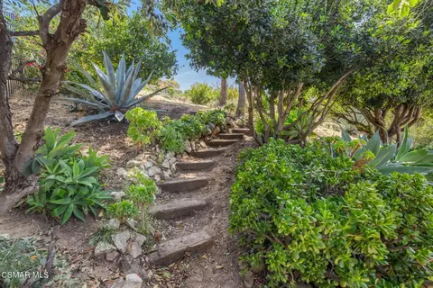 Exterior - 13954 Keisha Dr, Moorpark, CA 93021 photo 6 of 17