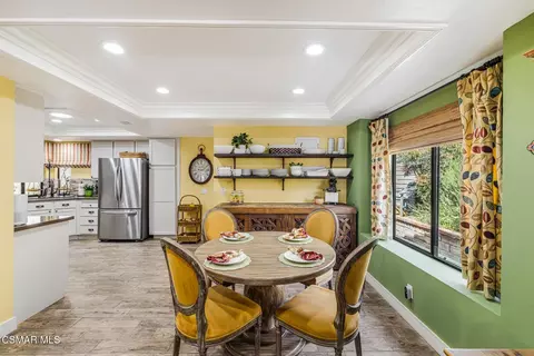 Dining - 13954 Keisha Dr, Moorpark, CA 93021 photo 5 of 8