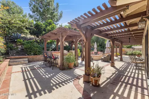 Exterior - 13954 Keisha Dr, Moorpark, CA 93021 photo 5 of 17
