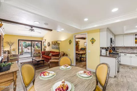 Dining - 13954 Keisha Dr, Moorpark, CA 93021 photo 6 of 8