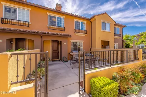 332 E Hilltop Way, Thousand Oaks, CA 91362