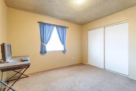 Bedroom - 15707 Lanfair Ave, Lancaster, CA 93535 photo 1 of 7