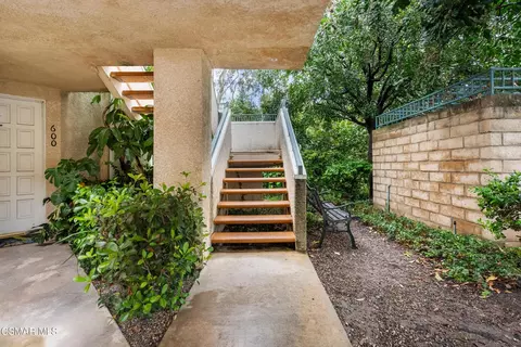 Exterior - 604 Charles St, Moorpark, CA 93021 photo 6 of 7