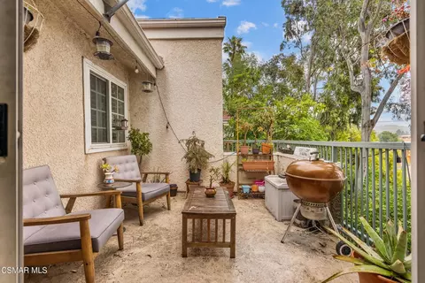 Exterior - 604 Charles St, Moorpark, CA 93021 photo 1 of 7