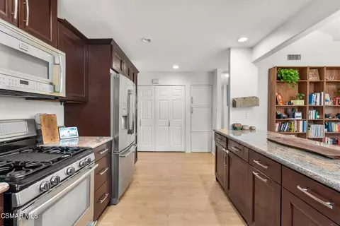 Entry Way - 604 Charles St, Moorpark, CA 93021 photo 1 of 1