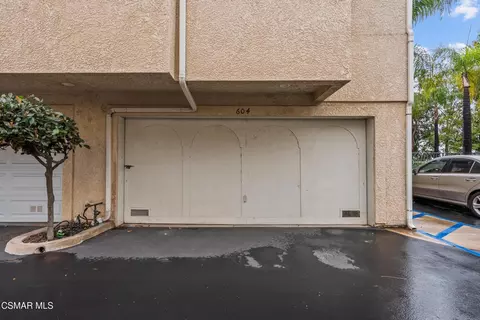 Exterior - 604 Charles St, Moorpark, CA 93021 photo 4 of 7