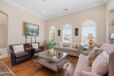 Living - 3490 Trego Ct, Simi Valley, CA 93065 photo 3 of 14